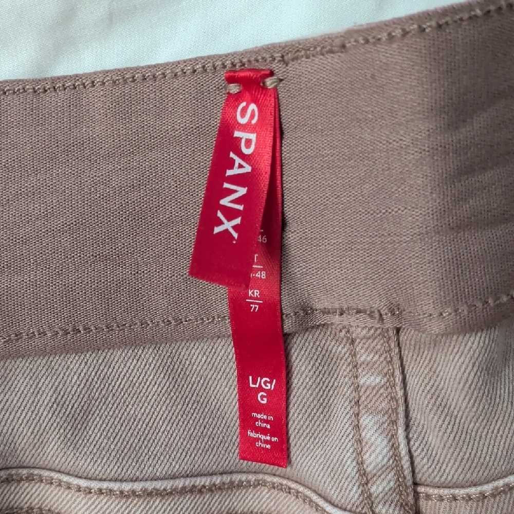 SPANX High Waist Pink Shorts - Picture 5 of 5